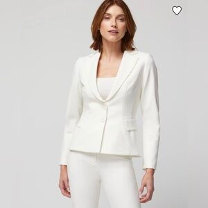 WHBM Signature Blazer in Ecru